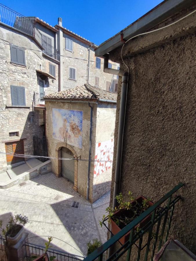 Casa Vacanza Nonna Maria Calvi dellʼ Umbria Exteriör bild