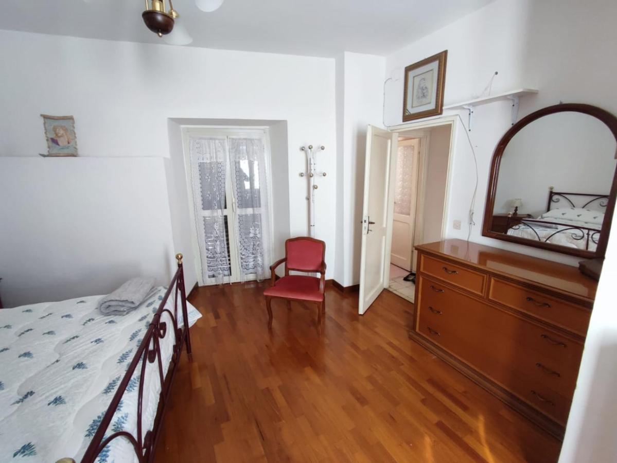 Casa Vacanza Nonna Maria Calvi dellʼ Umbria Exteriör bild